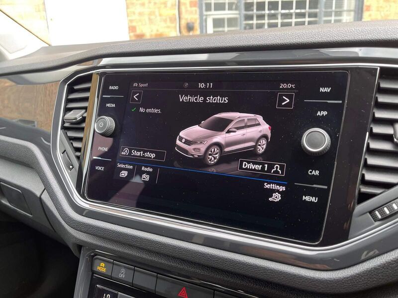 VOLKSWAGEN T-ROC