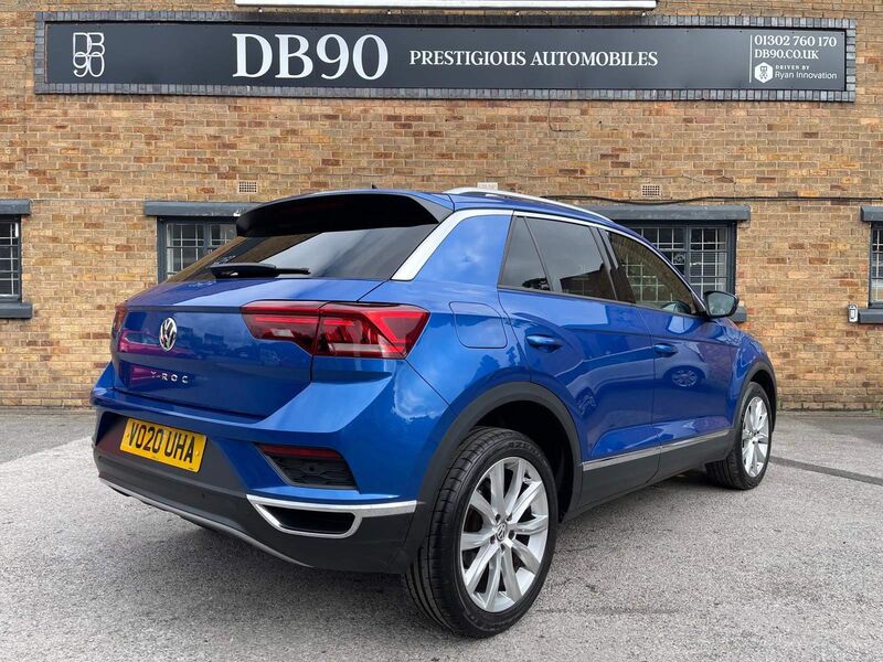 VOLKSWAGEN T-ROC