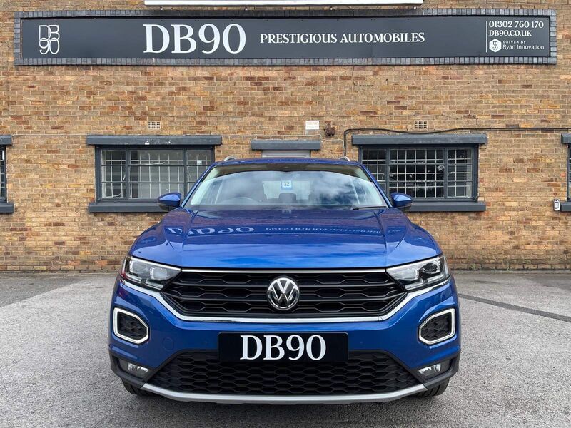 VOLKSWAGEN T-ROC