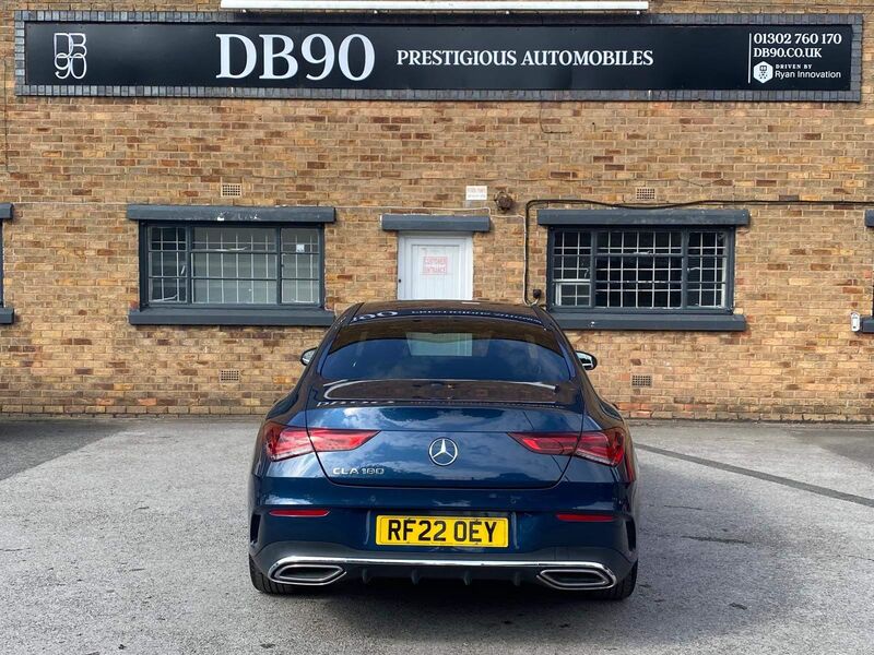 MERCEDES-BENZ CLA