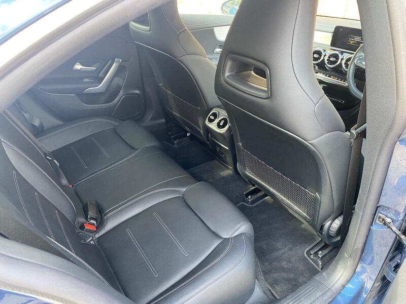MERCEDES-BENZ CLA