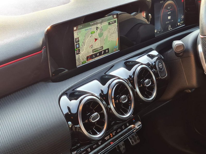 MERCEDES-BENZ A CLASS