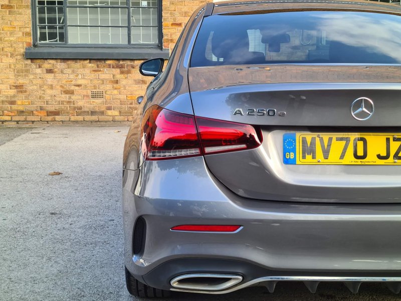 MERCEDES-BENZ A CLASS
