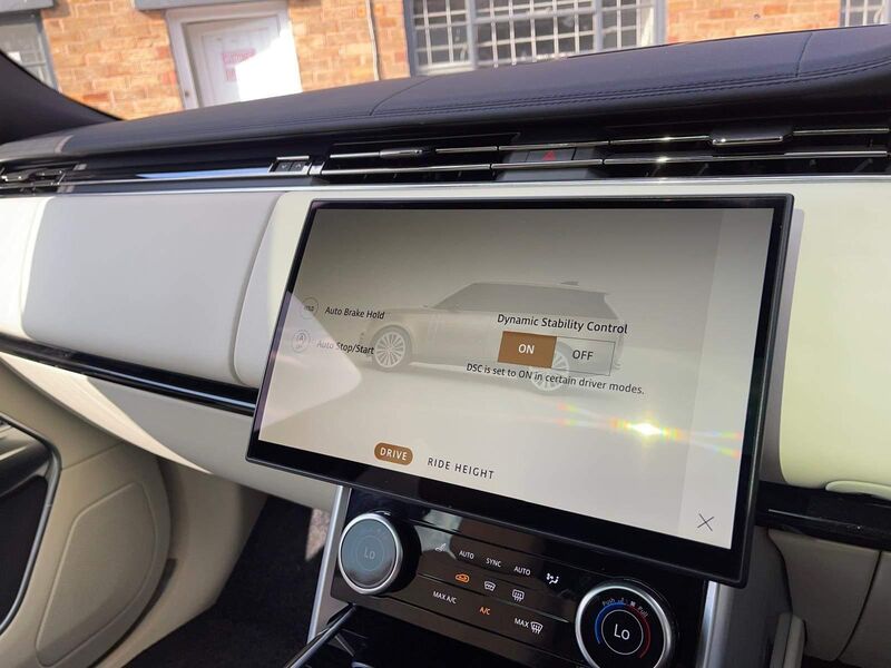 LAND ROVER RANGE ROVER