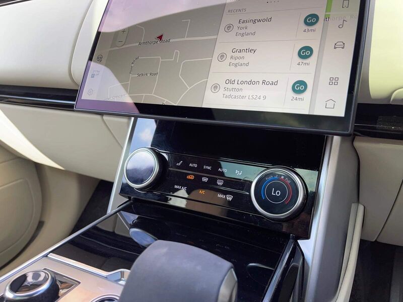 LAND ROVER RANGE ROVER