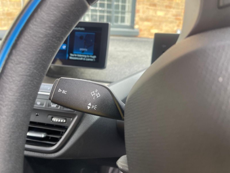 BMW I3