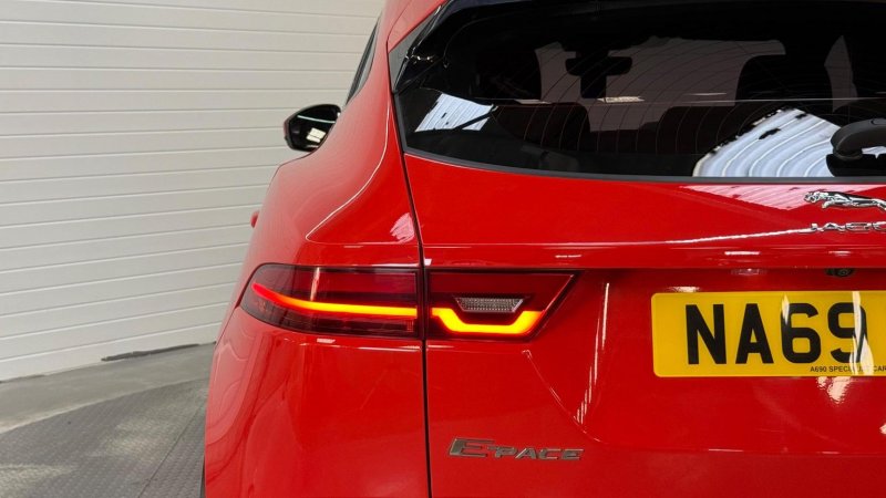 JAGUAR E-PACE
