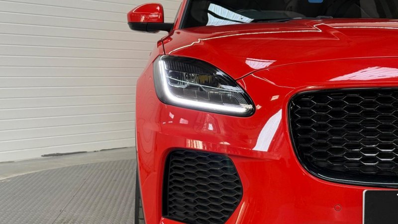 JAGUAR E-PACE