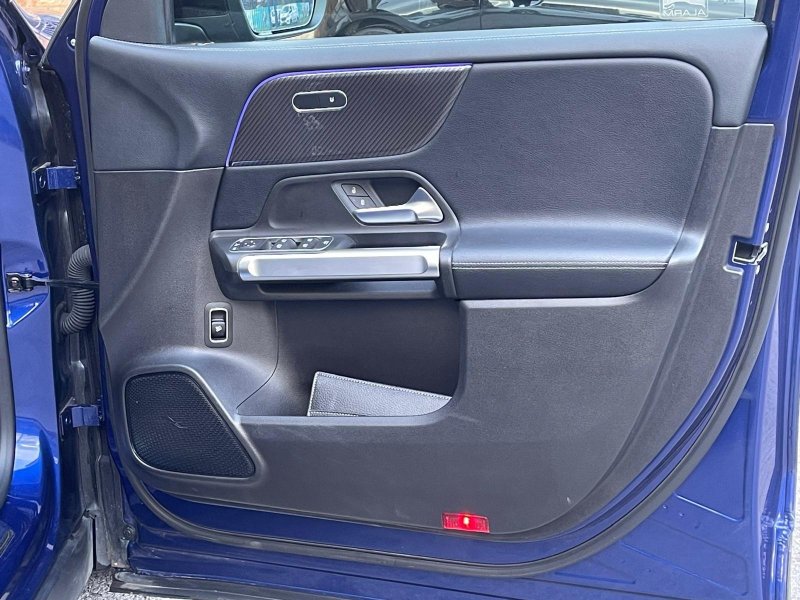 MERCEDES-BENZ GLB CLASS