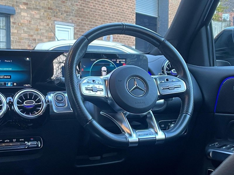 MERCEDES-BENZ GLB CLASS