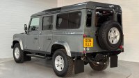 LAND ROVER DEFENDER 110