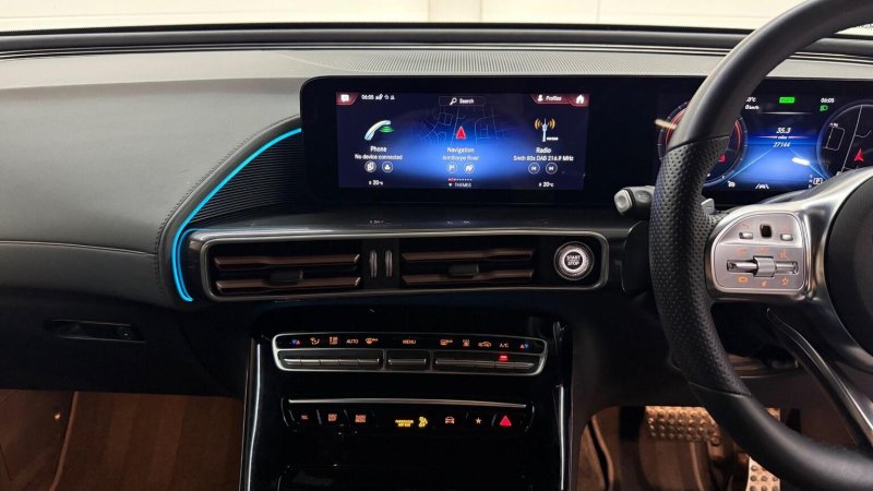 MERCEDES-BENZ EQC