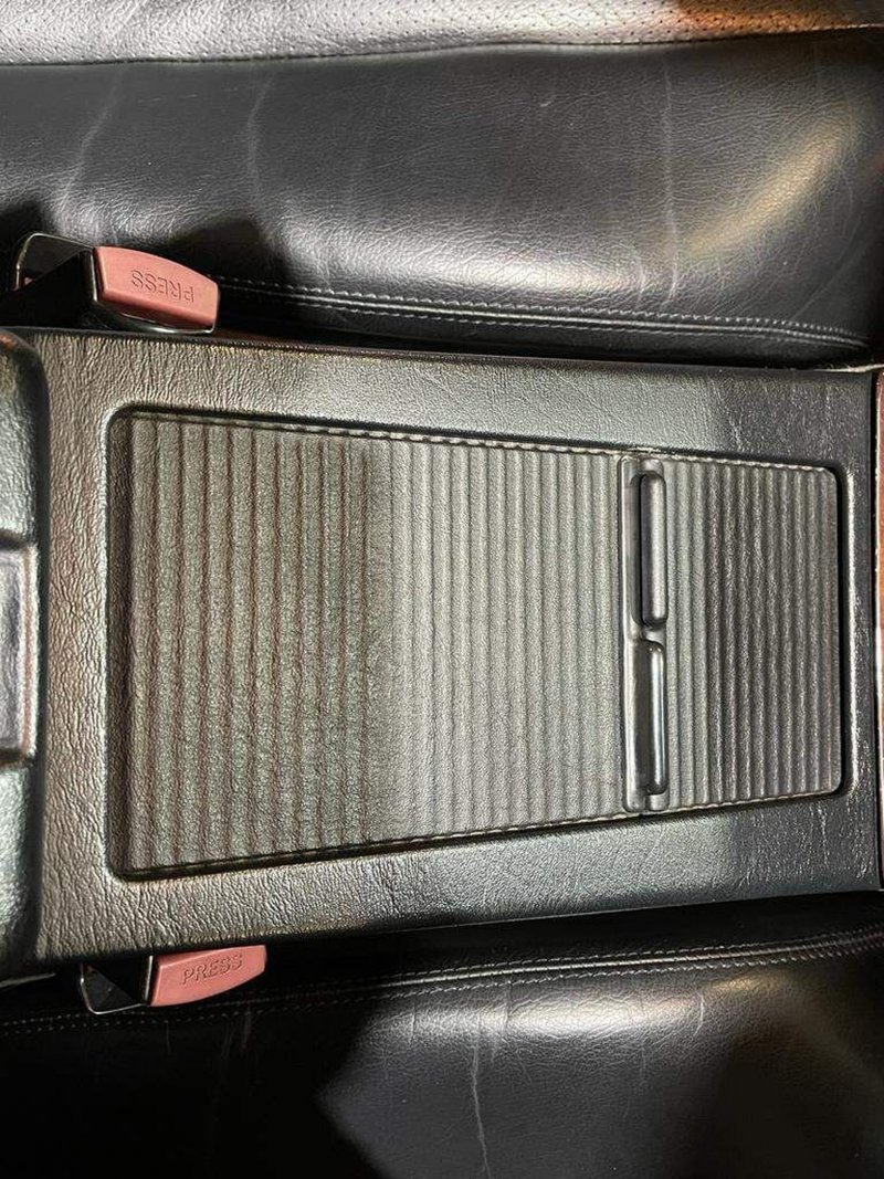 MERCEDES-BENZ SL