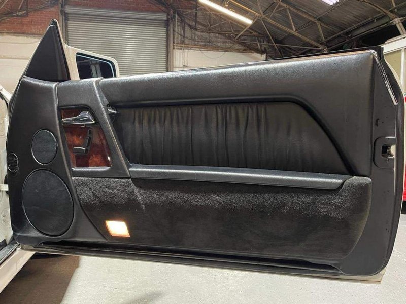 MERCEDES-BENZ SL